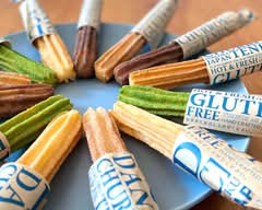 【食後のデザートにサクサクのチュロスはいかがですか？】 DANNY CHURROS キャナルシティ博多店