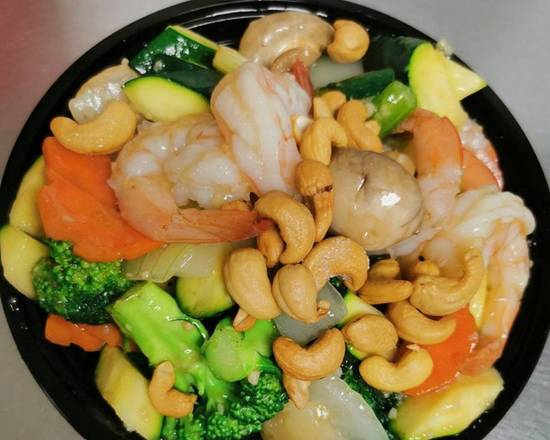 84. Shrimp with Cashew Nuts