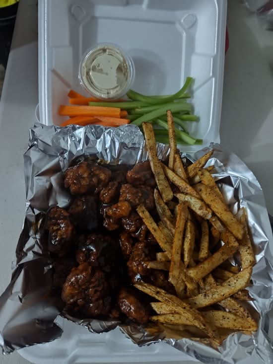 Ala Bestia Wings (Tijuana)