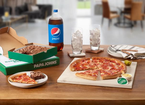 Pepperoni Pizza, Brownie & Drinks Bundle