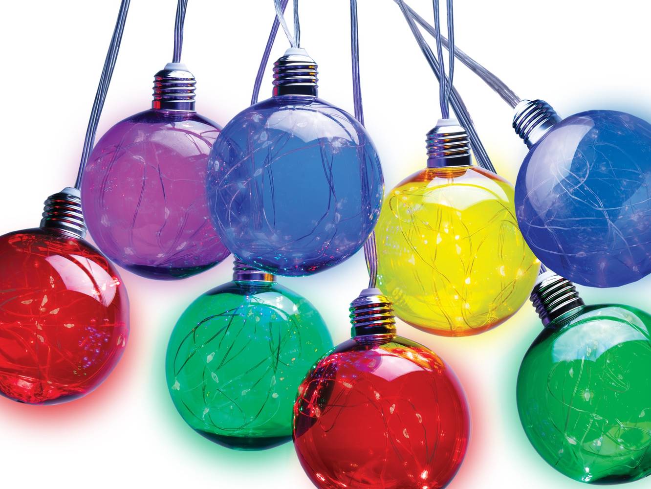GE 135 -Count 10.6-ft Multicolor LED Plug-In Christmas String Lights | 92301LO