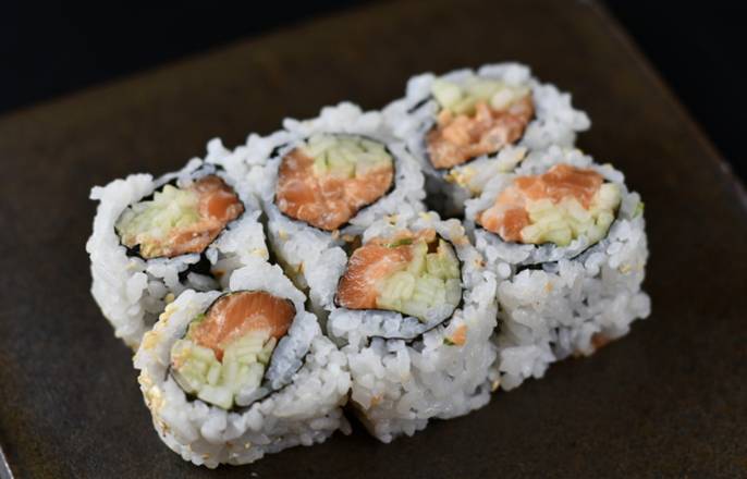 Salmon Avocado Roll