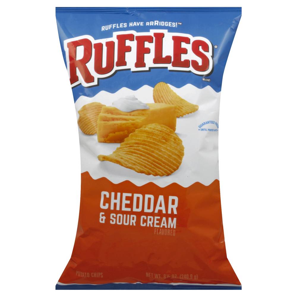 Ruffles Potato Chips, Cheddar & Sour Cream (8.5 oz)