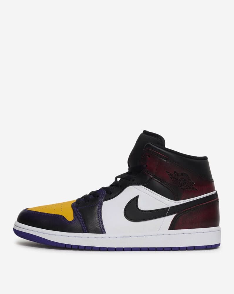 Jordan Air Jordan 1 Mid Se (Red - 8.5)