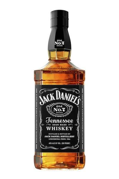 Jack Daniel's Old No. 7 Tennessee Sour Mash Whiskey (750 ml)