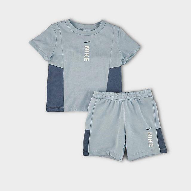 Infant Nike Hybrid T-Shirt And Shorts Set (12M)