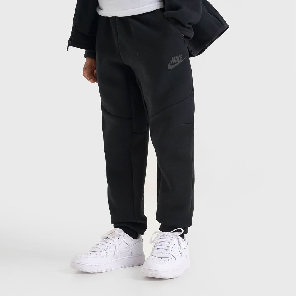 black nike jogger set