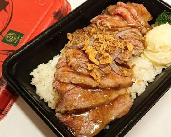 野菜とお肉のお店　WREATH