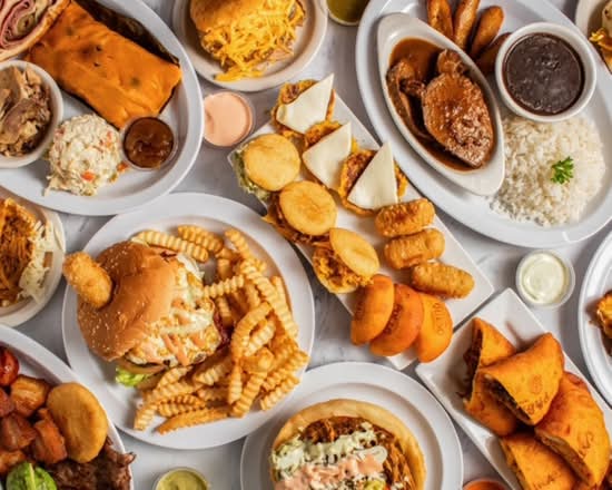 YOLY’S VENEZUELAN FOOD (3090 S Jog Rd)