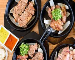 豚ステーキ＆牛タンステーキ 十一 六本松店 Pork steak & Beef tanger steak Toichi  Ropponmatsu Store