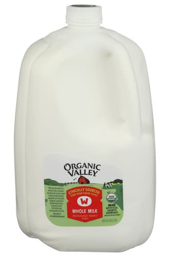 Organic Valley Organic Grade A Ethically Sourced Ultra Pasteurized Whole Milk With Vitamin D
