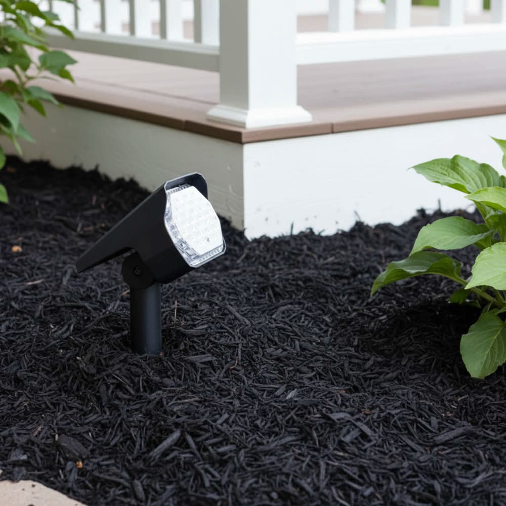 Harbor Breeze 6 -Pack 30 -Lumens Black Solar LED Outdoor Path Light Kit ( 3000-K )