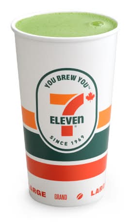 Large 20oz Matcha Latte