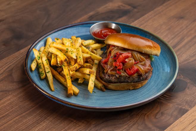 Bacon-Jalapeño Jam Burger