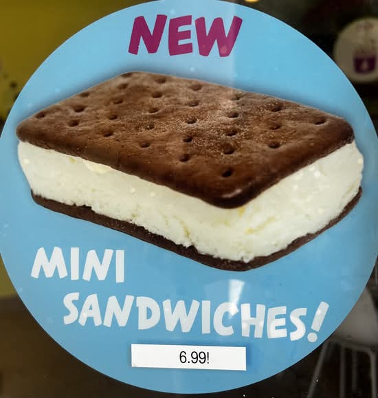 Menchie's Mini Sandwiches!