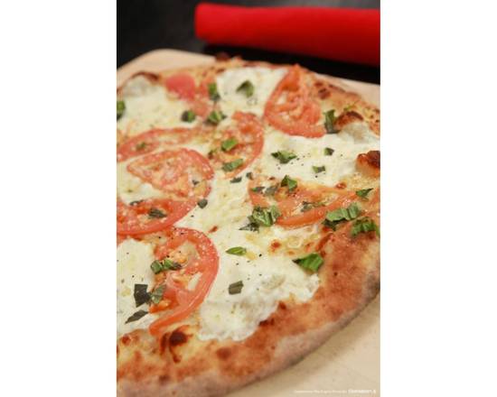 Fresh Mozzarella Margherita Pizza