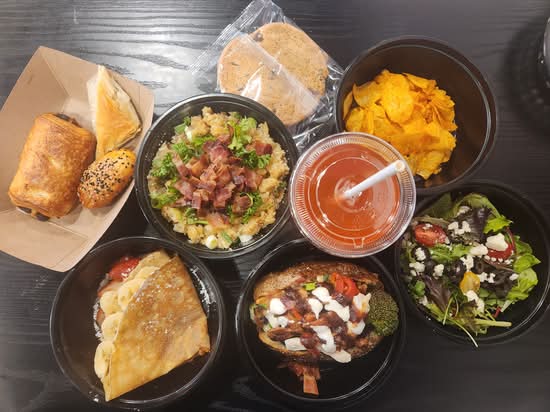 Spudshacks LLC (224 N College Ave)