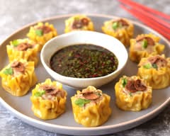 Loco Truck (2241 Fort Campbell Boulevard)