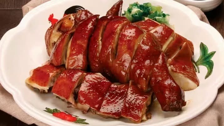 302 Soy Chicken 豉油雞