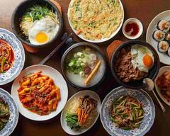 韓国家庭料�理　ソウル家 Korean Restaurant  Seoulya