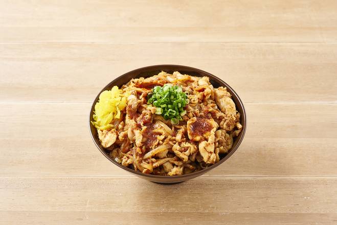 赤辛鶏ガッツ丼（大） Red Spicy Chicken Gutsy Rice Bowl (Extra Portion)