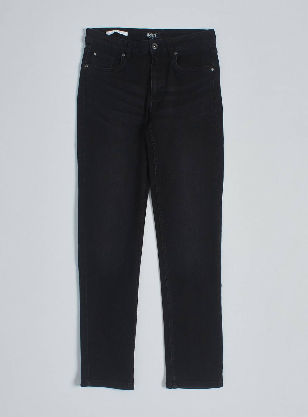 Melt jeans básico fit con lavado negro 't 12a