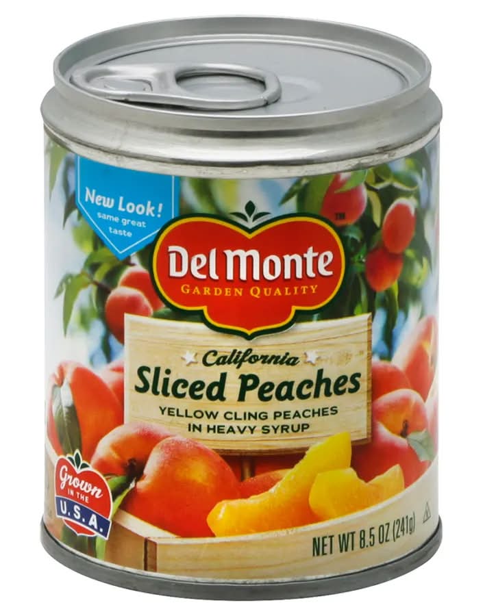 Del Monte Sliced Yellow Cling Peaches in Heavy Syrup
