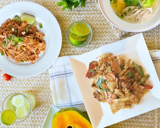 Pho Delight Thai Restaurant (920 Main Street)