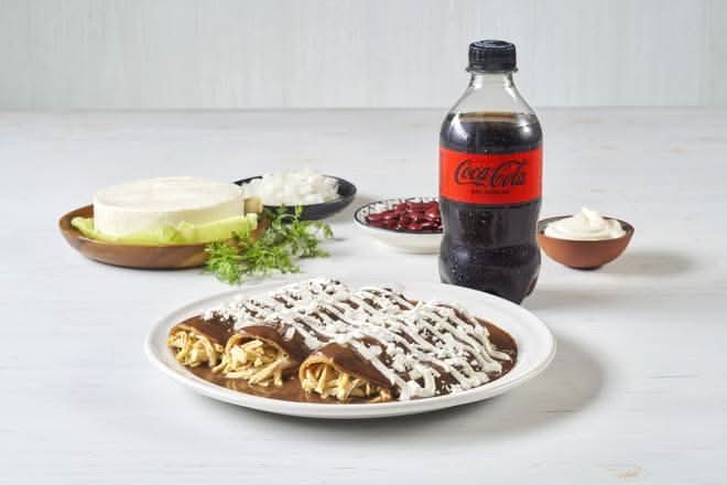 ComboEnfrijoladas Rellenas con Pollo Coca-Cola