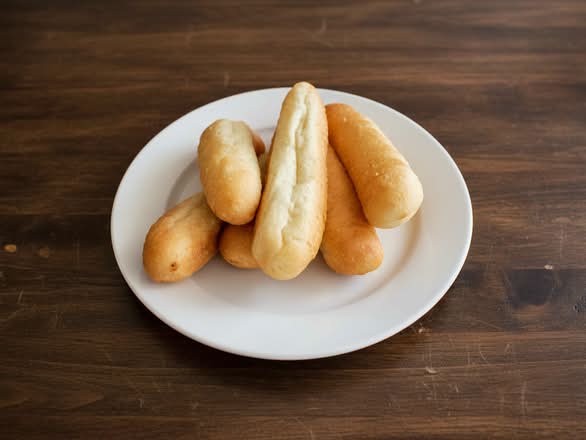 Half-Dozen Breadsticks