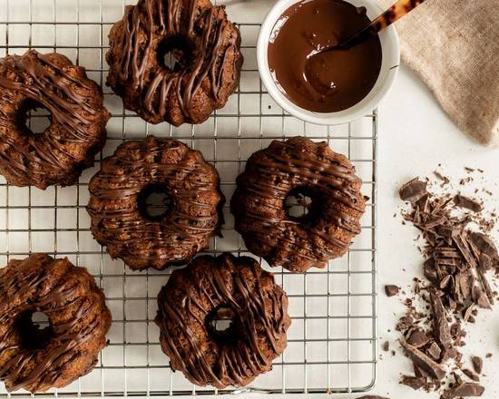 Vegan Chocolate Banana Bundt Cake