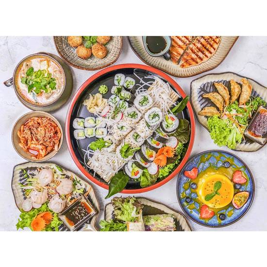 DOAN Restaurant Asian Fusion and Sushi Bar