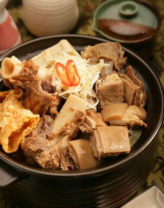 當歸綜合鍋 Angelica Hot Pot with Mixed Lamb