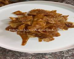 Buñuelos y atole blanco