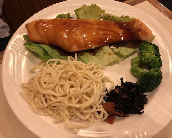Kuni's Japanese Restaurant