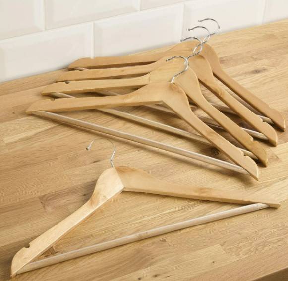 Morrisons Wooden Coat Hangers (5 pack)