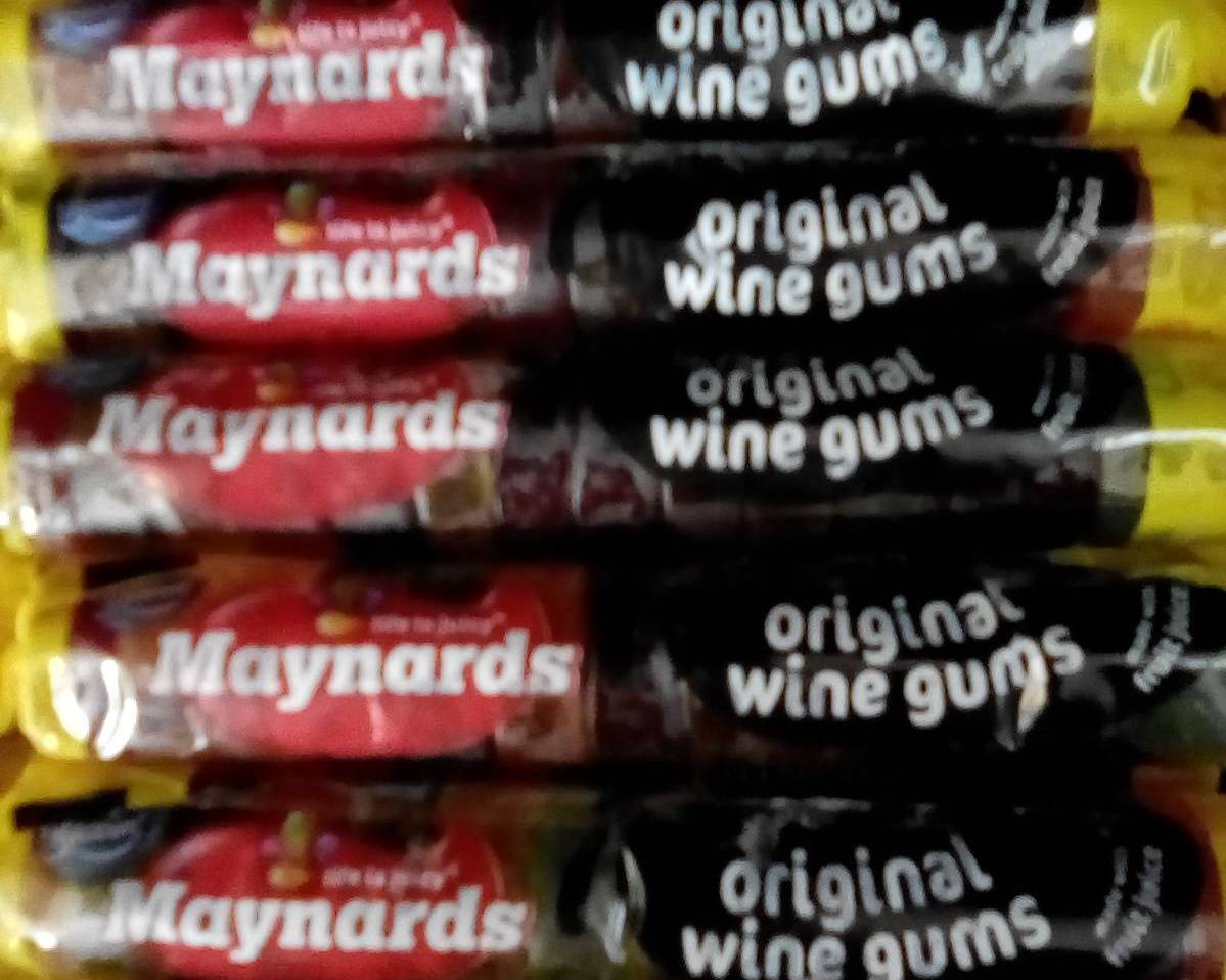 Maynards Original Wine Gums 39g Roll