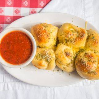 Garlic Knots
