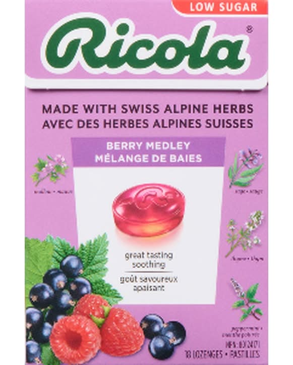 Ricola Box Berry Medley Low Sugar Naturally Delicious Throat Refreshment & Relief (18 ct)