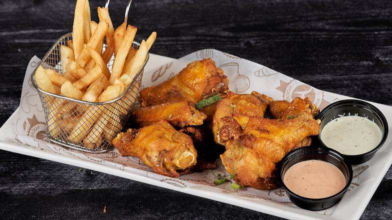 Chicken Wings. BBQ & Fries