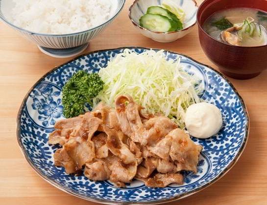 豚生姜焼き定食(お新香･味噌汁付き) Ginger Pork Set Meal (Includes Pickles and Miso Soup)