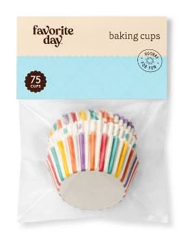 Favorite Day Patterned Baking Cups (75 ct)