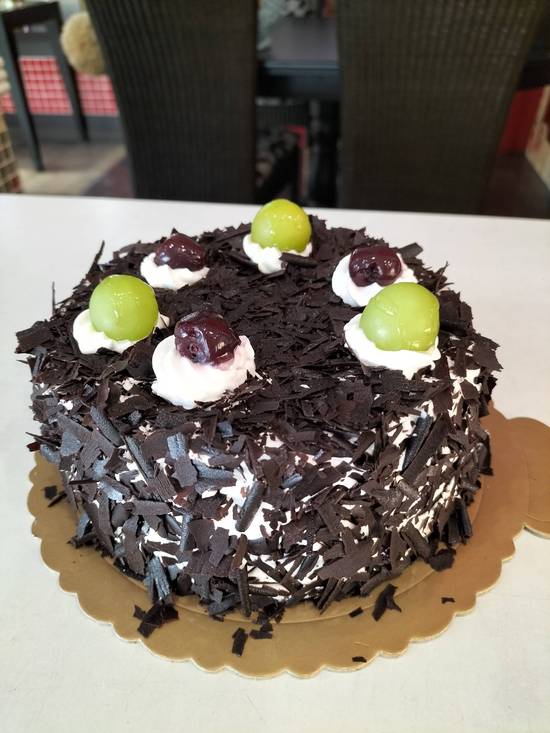 6吋黑森林鮮奶油生日蛋糕