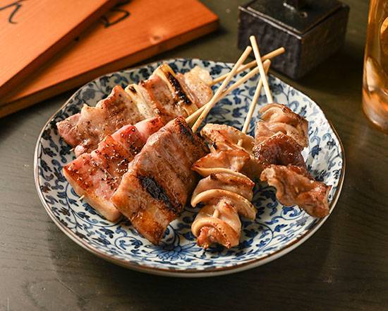 豚串焼き5本盛り合わせ 5 Assorted Grilled Pork Skewer Platter