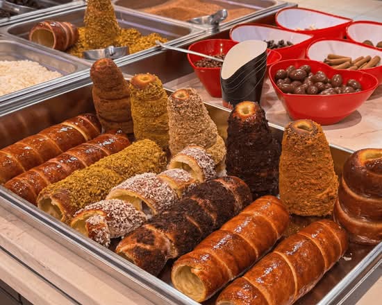 MORSURES D'AMOUR (1413 Rue Mackay)