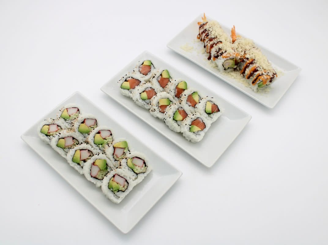 2 Classic Rolls, 1 Specialty Roll