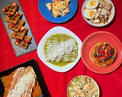 A la Mexicana chilaquiles y algo más