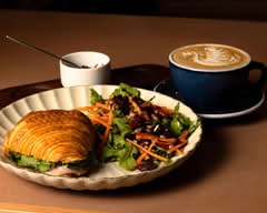 AURA Mind & Soul Café