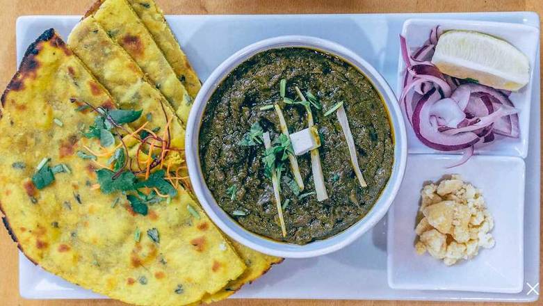 Makki Ki Roti Sarson Ka Saag