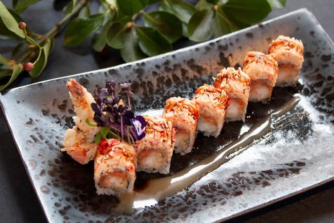 Angry Dragon Roll (8 Pc)